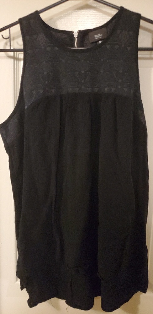 Flowy tank